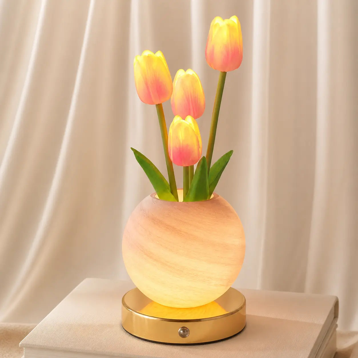 QuickBucket - Tulip Lamp