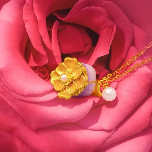 QuickBucket - The Blooming Rose Necklace